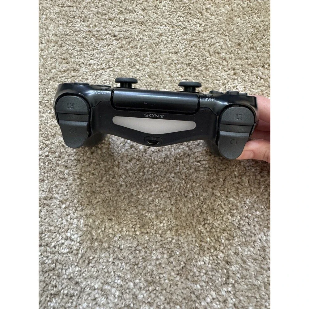 Sony CUH-ZCT2U Wireless DualShock Controller for Playstation 4 - Black -Untested